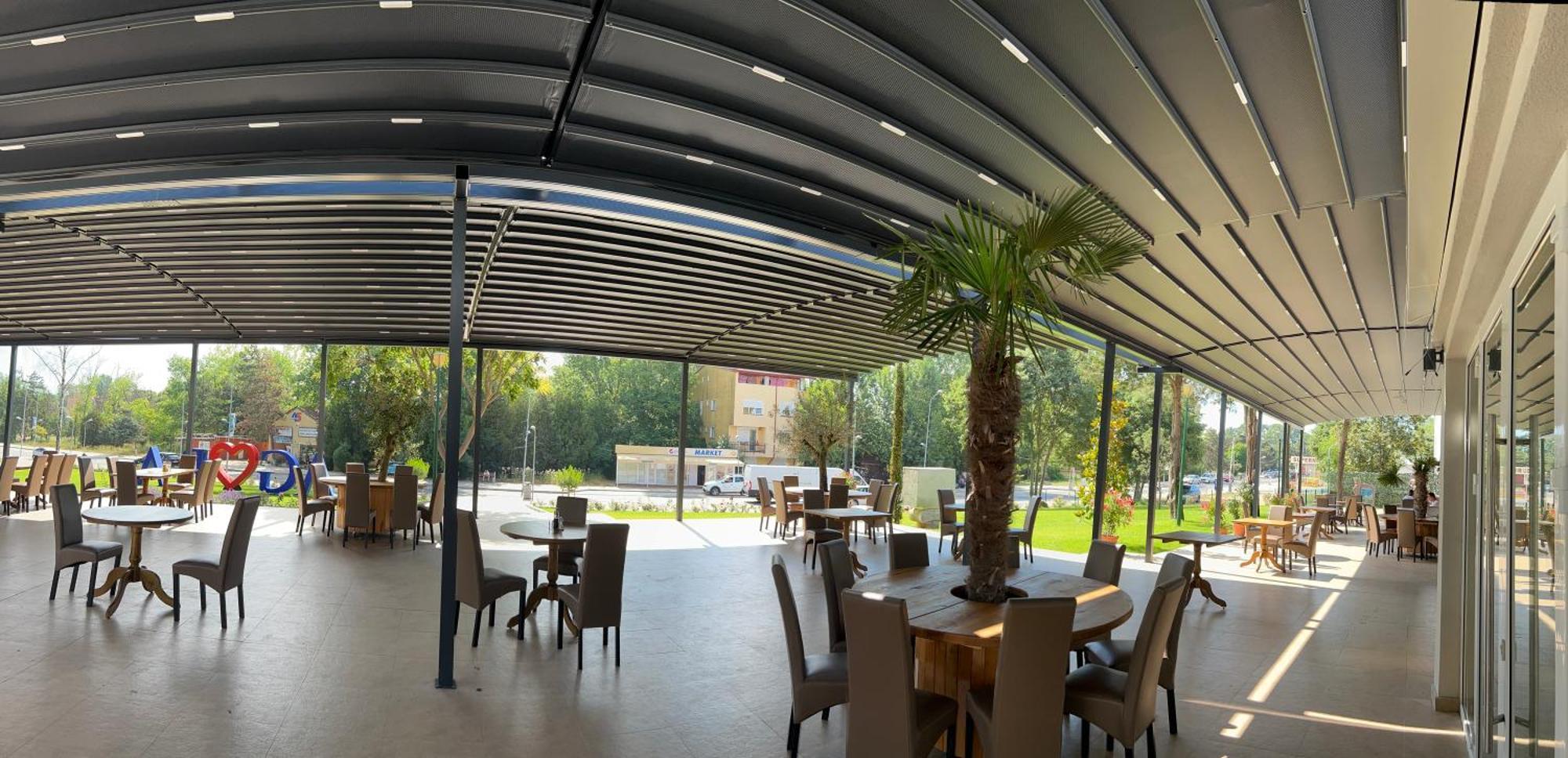 Hotel Agora Neptun Esterno foto